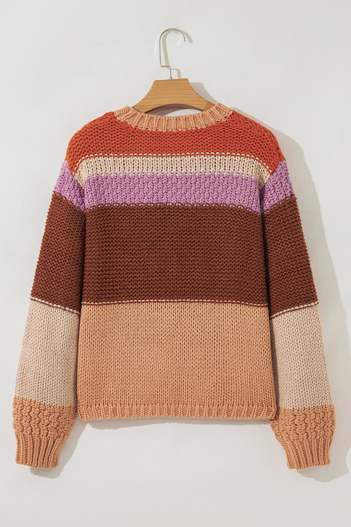 Kurzer, grob gestrickter Pullover mit Colorblock-Muster und überschnittener Schulter