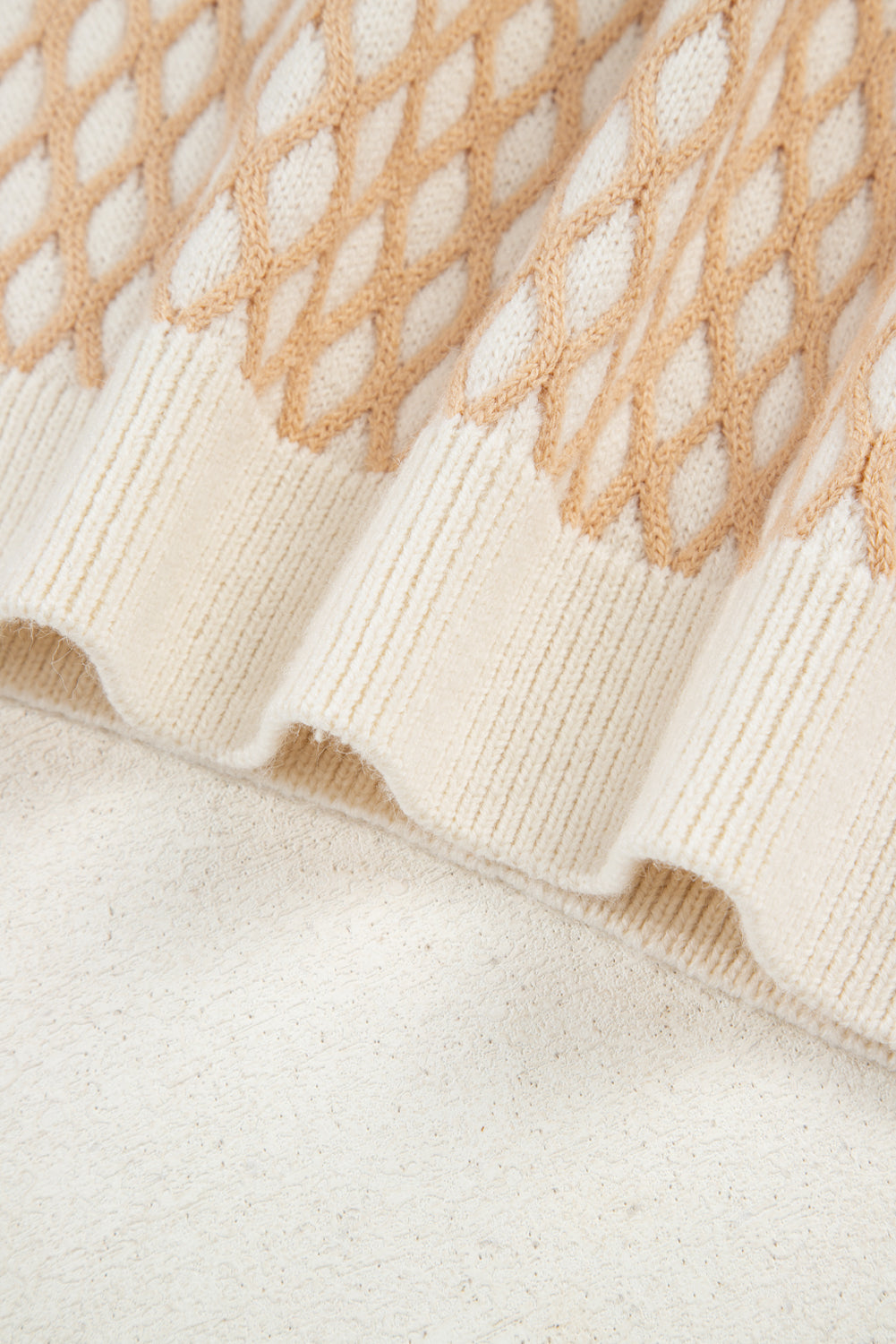 Rhombus Textured Knit Mock Neck Sweater