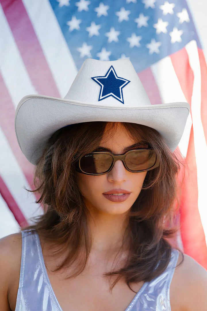 Cowboyhut mit breiter Krempe und amerikanischem Flaggenmotiv