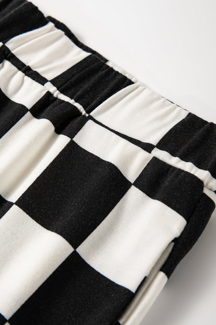 checkerboard print v neck loose tee and shorts lounge set