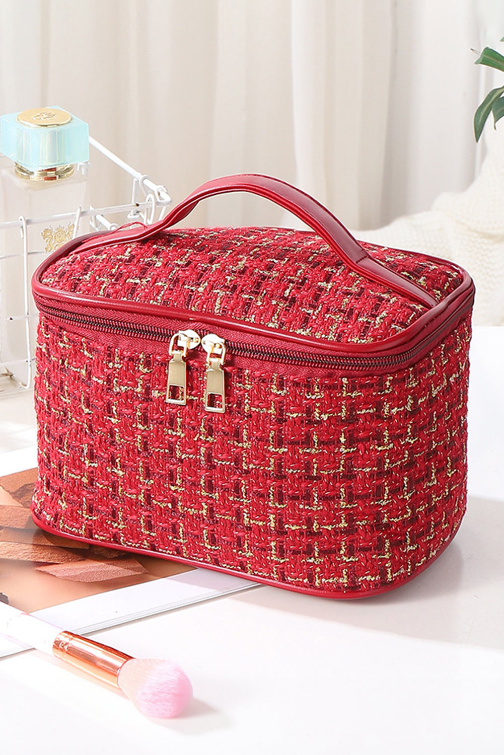 Grande trousse à maquillage à carreaux avec fermeture éclair et poignée