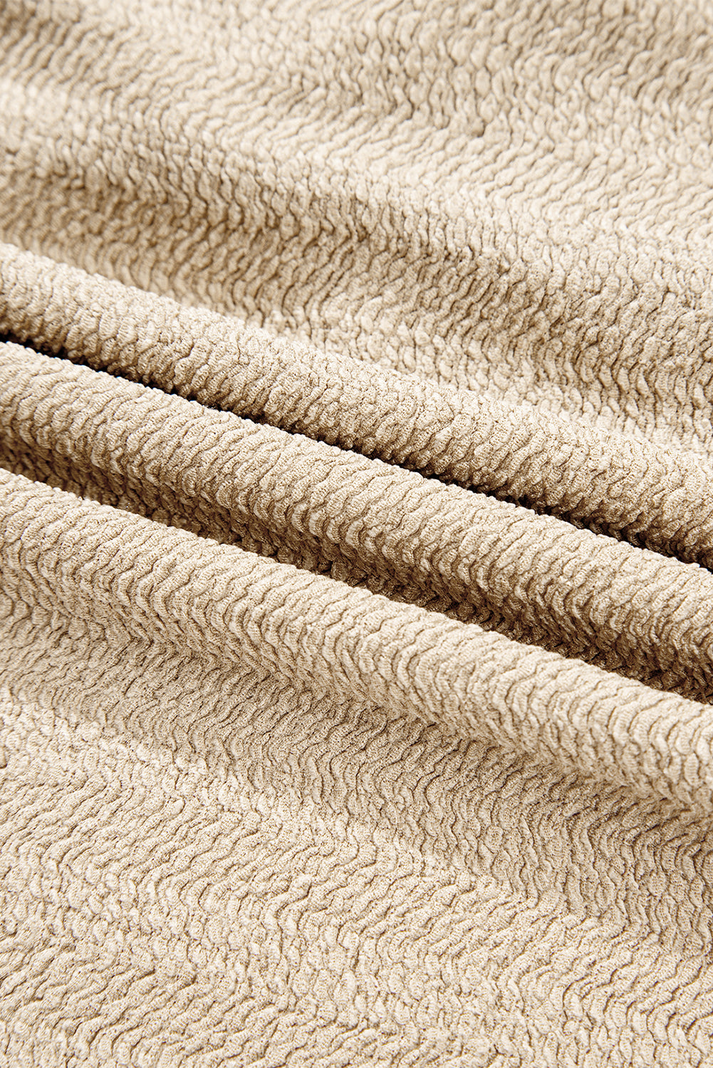 Helles Khaki-Oberteil mit V-Ausschnitt, langen Ärmeln und schmaler, einfarbiger Optik