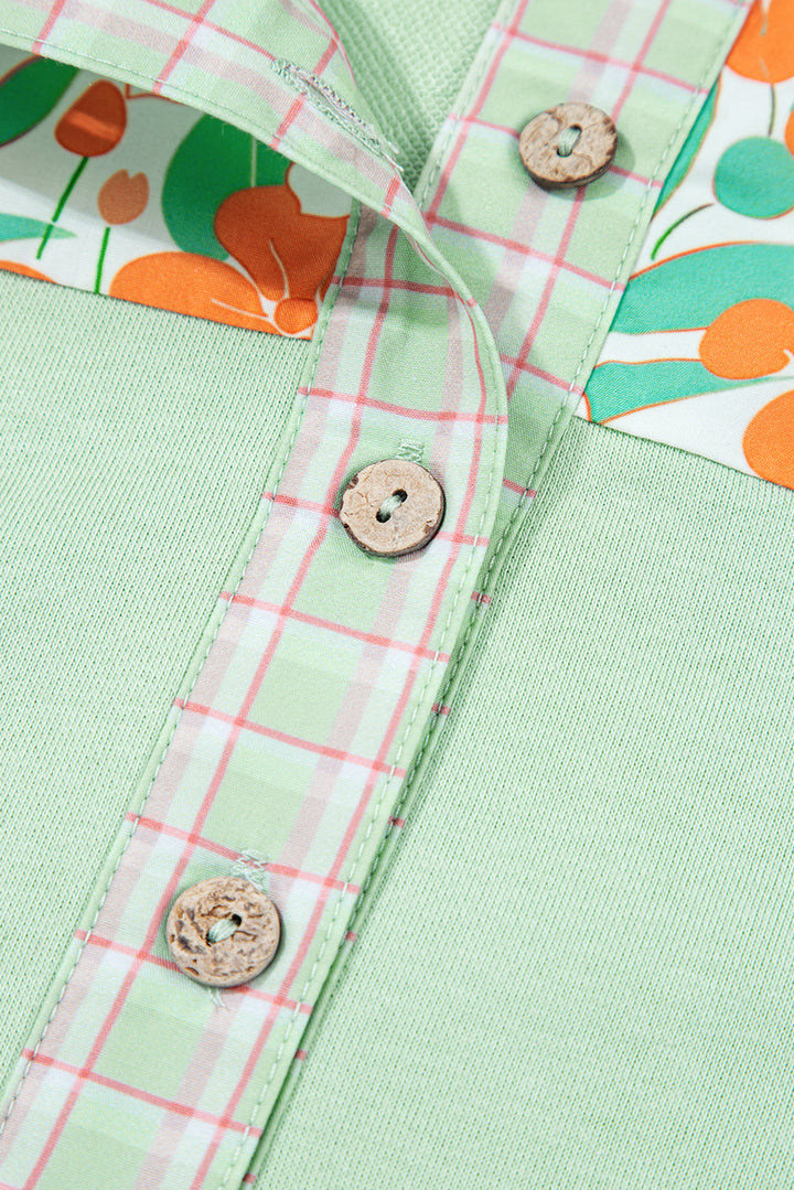 Clearly Aqua – Kapuzenpullover mit Spitzen-Blumen-Patchwork