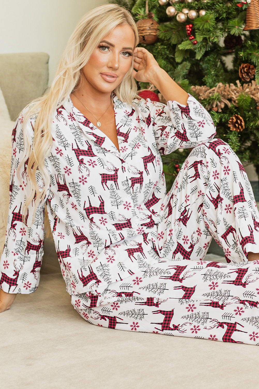 christmas printed shirt and pants pajama set 1