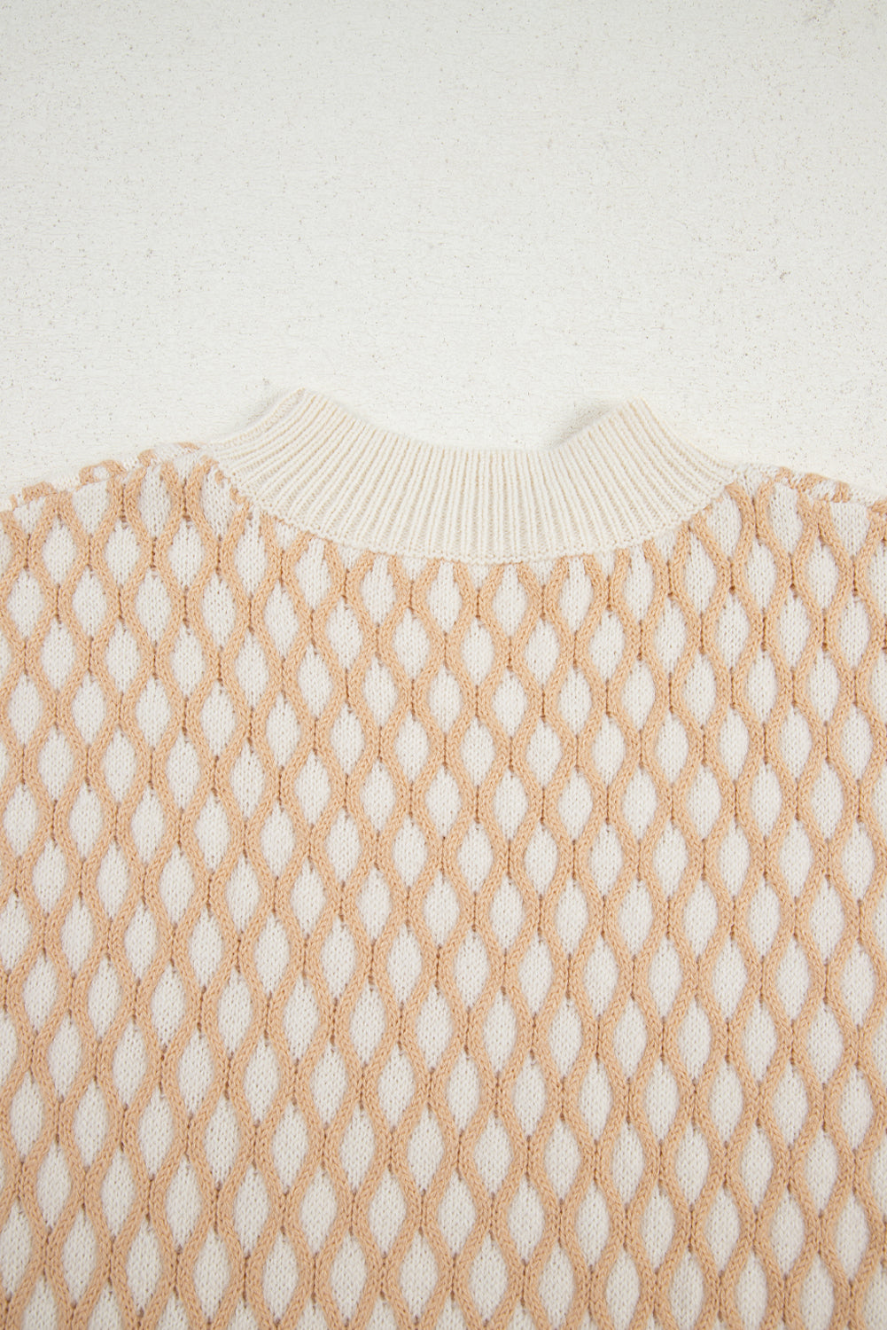 Rhombus Textured Knit Mock Neck Sweater