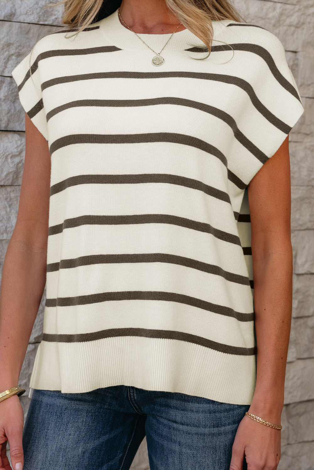 Side Slits Crewneck Short Sleeve Sweater Tee