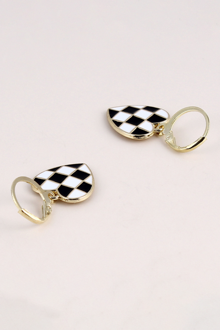 Checkered Heart Shape Hoop Dangle Earrings