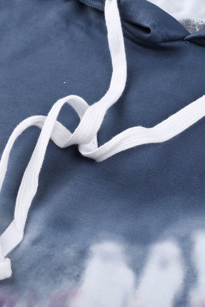 Modischer Kapuzenpullover mit Batikmuster