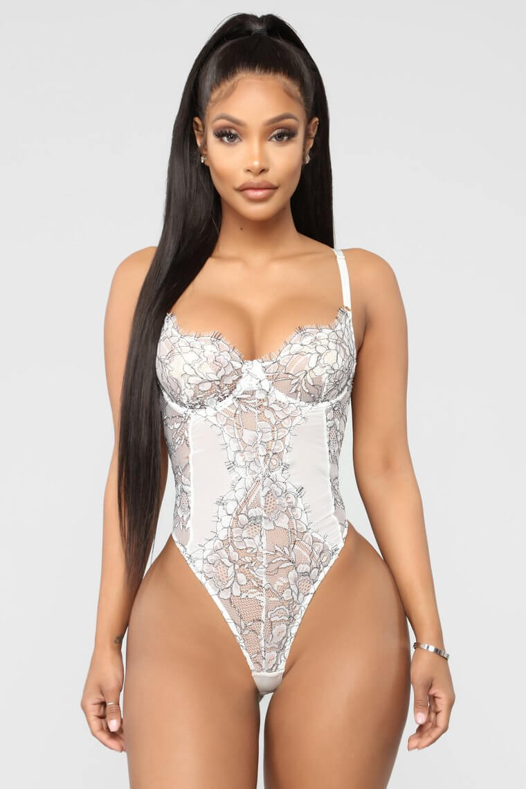 Sexy White Contrasting Positions Lace Teddy