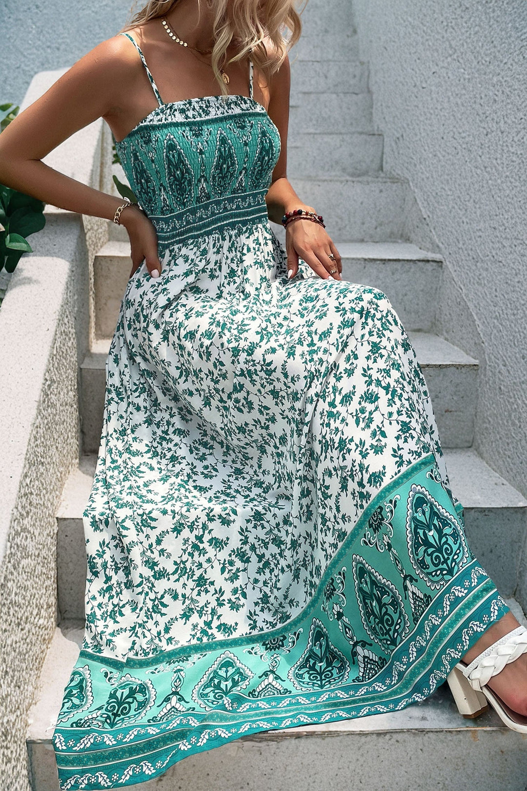 Maxi Dress Guide: How to Style Long Dresses for Every Occasion