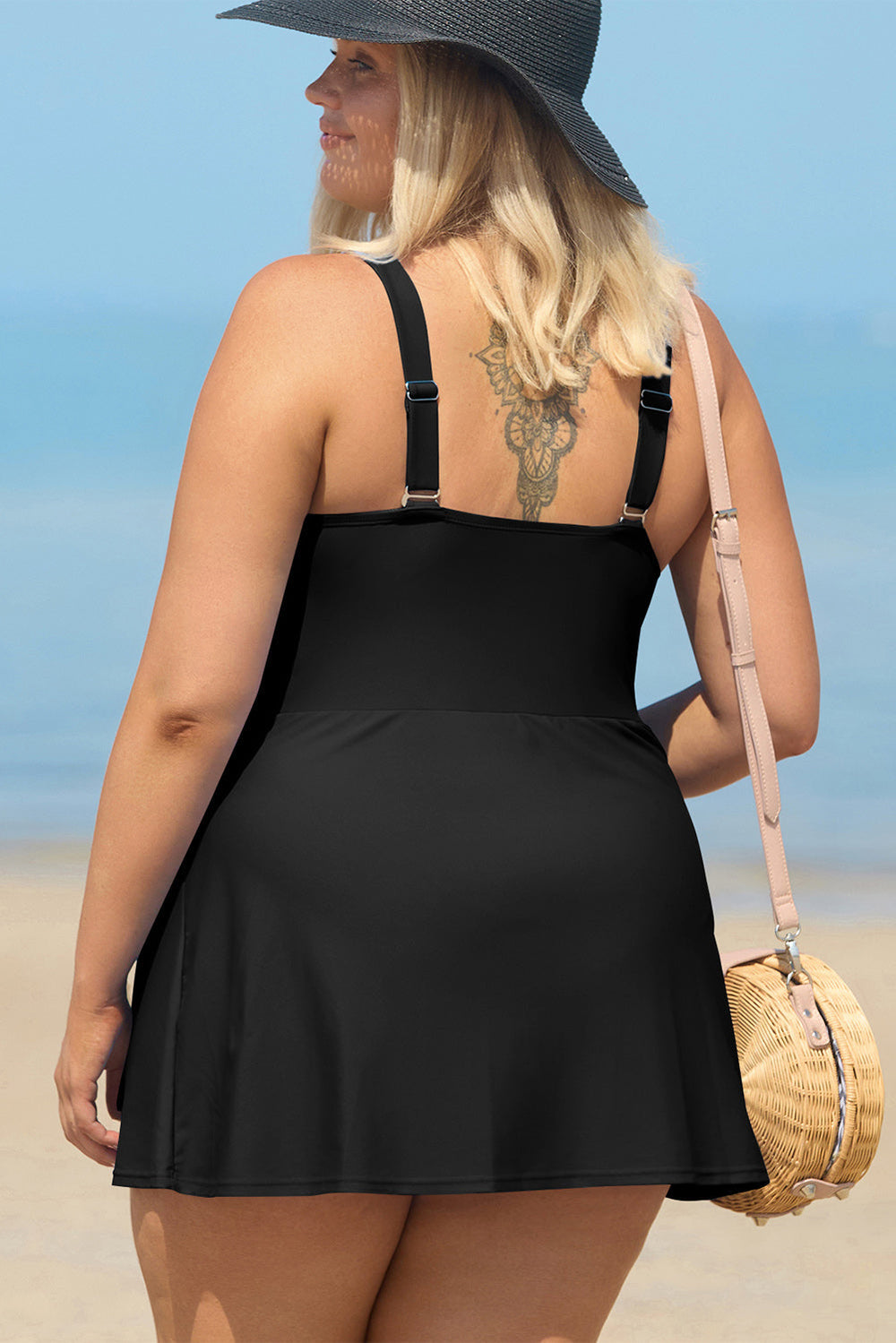 solid color square neck knotted plus size one piece swimsuit