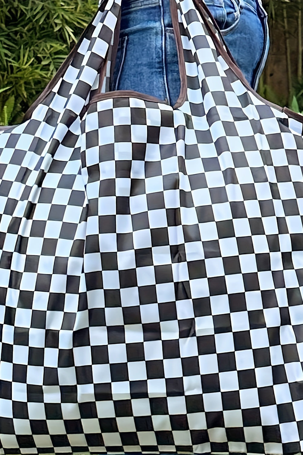 Große Canvas-Umhängetasche mit Karomuster