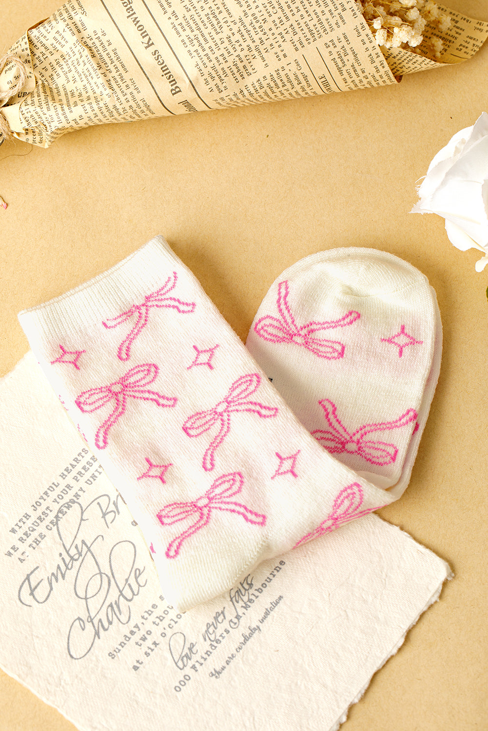 Chaussettes mi-mollet à imprimé nœud papillon