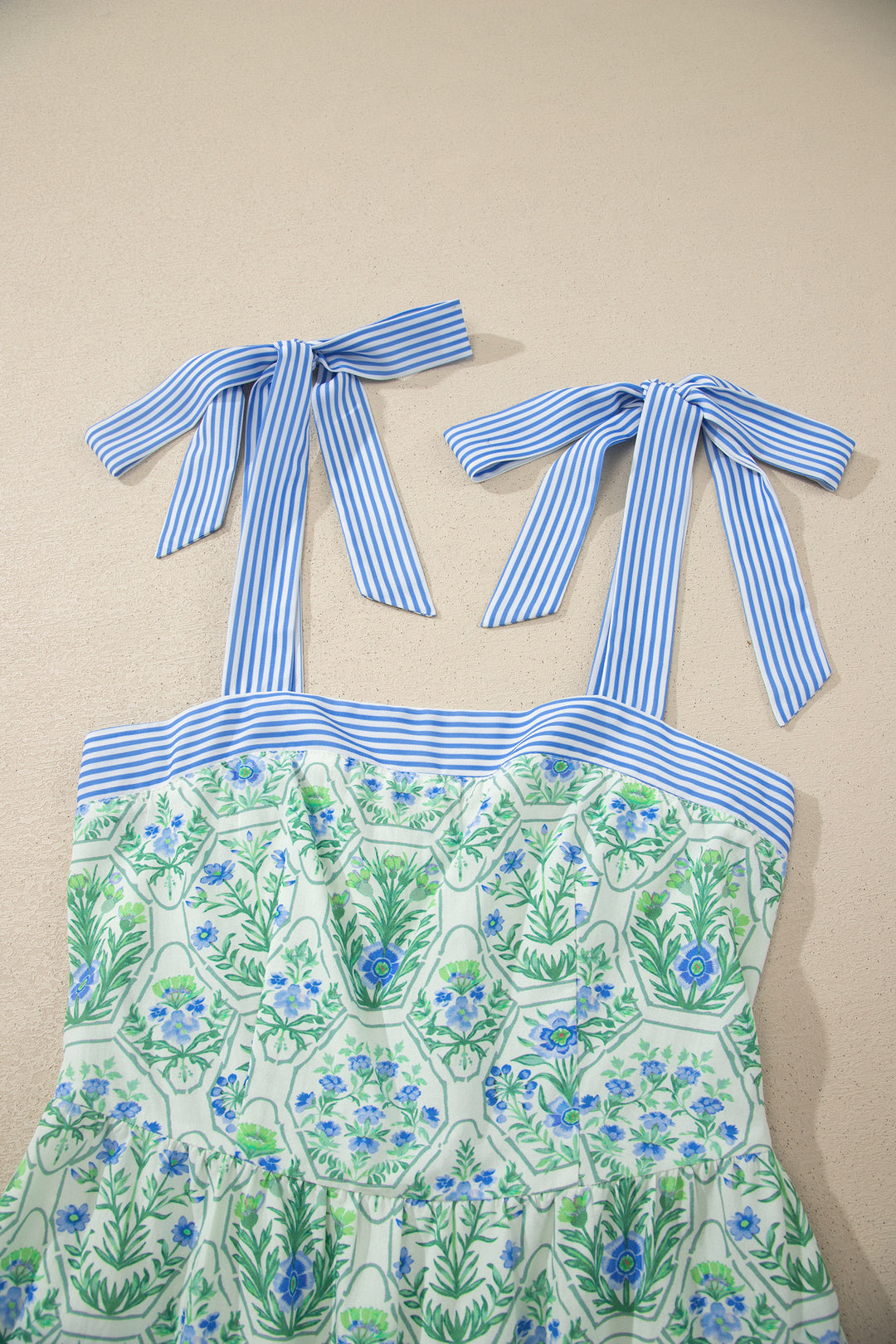 Green Geometric Floral Print Striped Sleeveless Dress（Runs Small ）