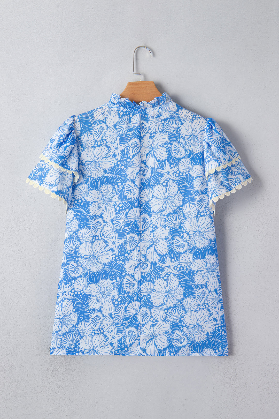 Sky Blue Oceanic Floral Print Scalloped Trim V Neck Short Sleeve Blouse
