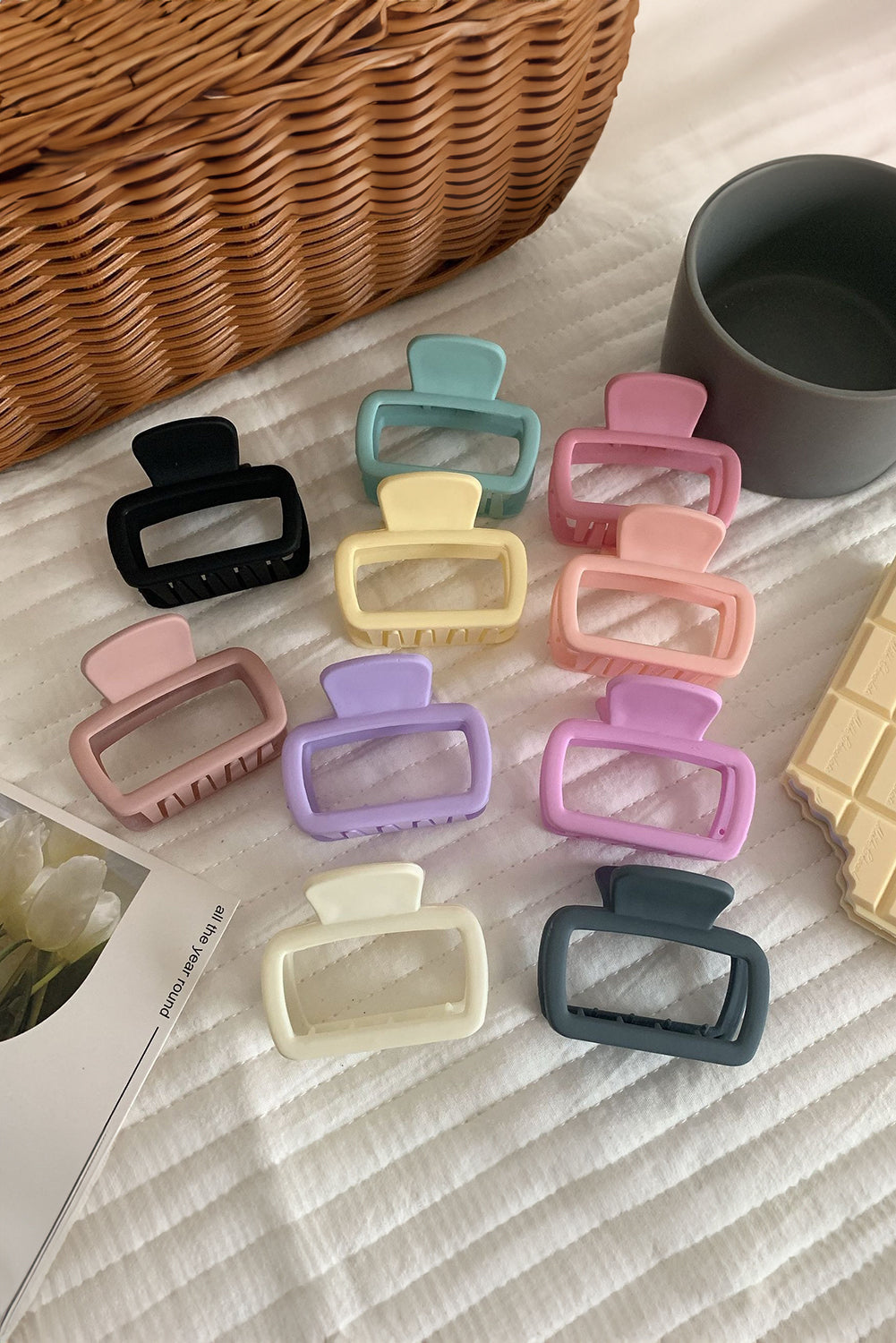 Pince à cheveux minimaliste givrée découpée