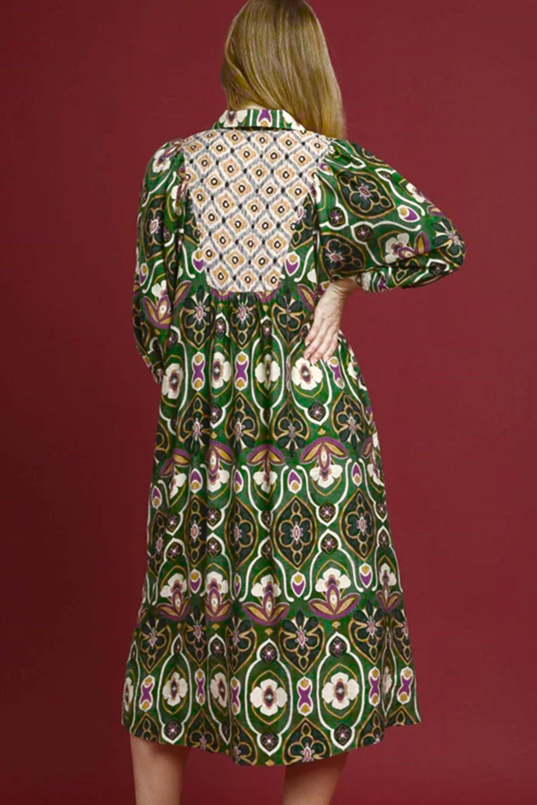 Green Plus Size Mixed Floral Patchwork V Neck Bracelet Sleeve Maxi Dress