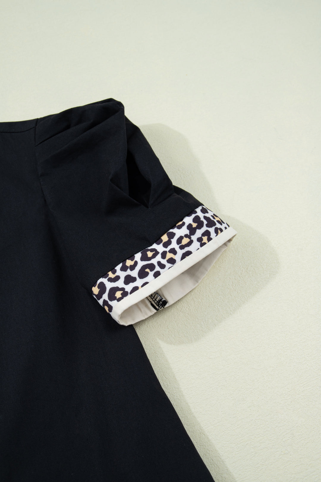 Leopard Trim Notched Neck Short Puff Sleeve Shift Mini Dress