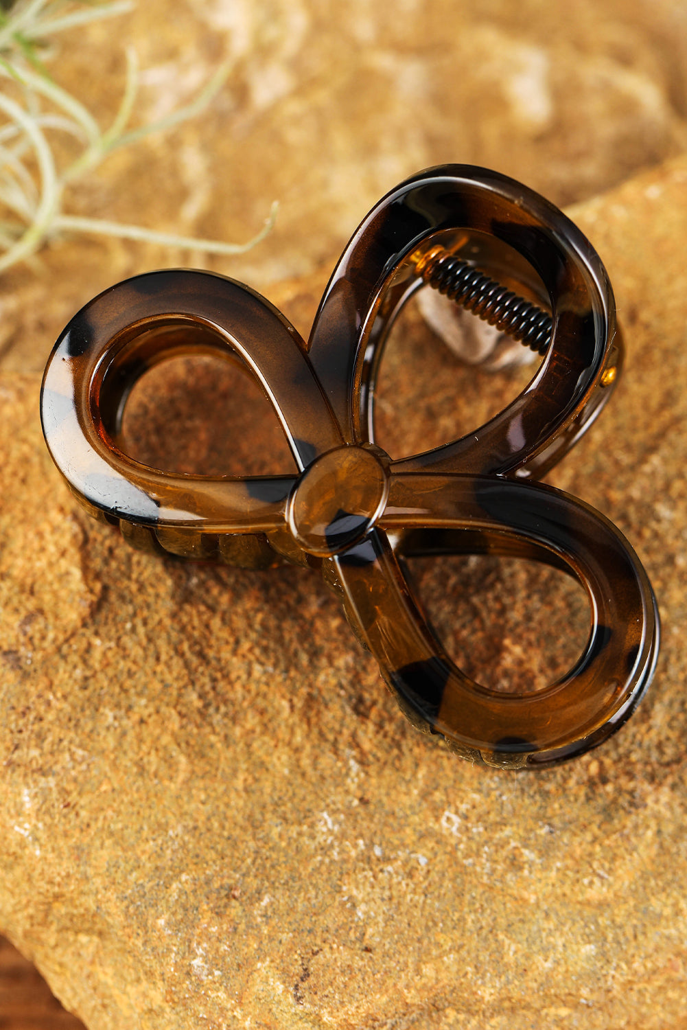 Pince à cheveux ajourée à imprimé léopard