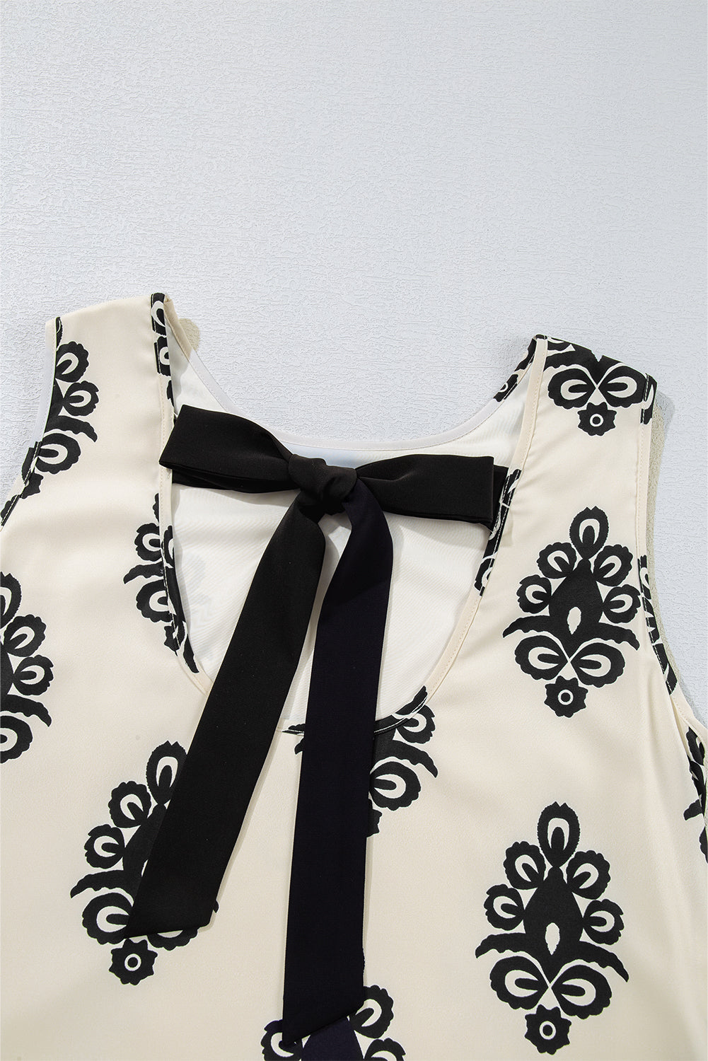 Geometric Printed Sleeveless Hollowed Bowknot Back Mini Dress