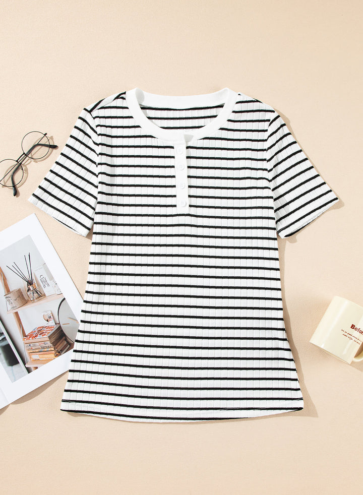 textured short sleeve buttoned henley top