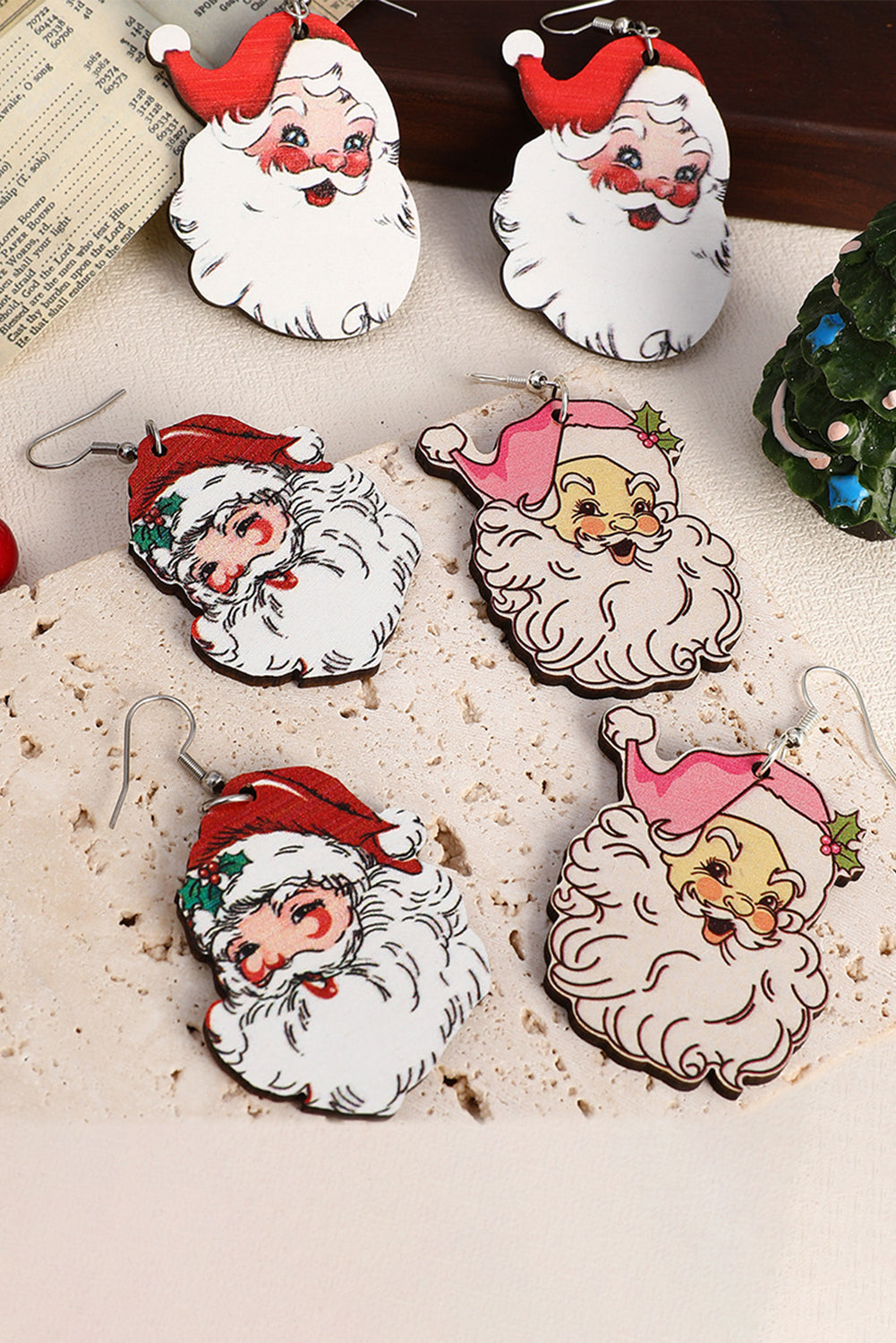 3 paires de boucles d'oreilles pendantes Père Noël de Noël