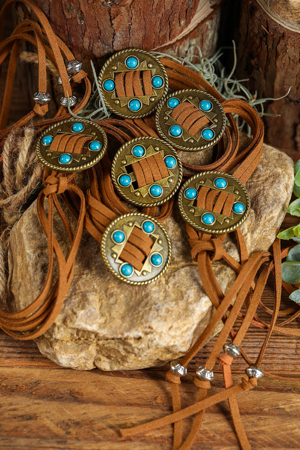 Ceinture à pampilles superposées avec décor turquoise occidental