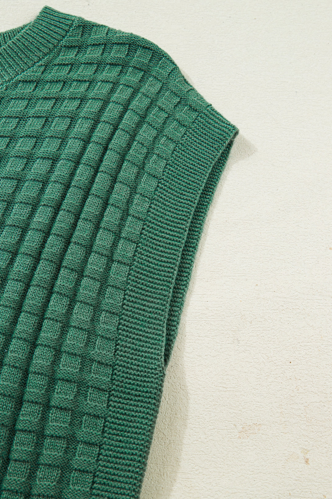 Solid Color Round Neck Textured Short Sleeve Sweater