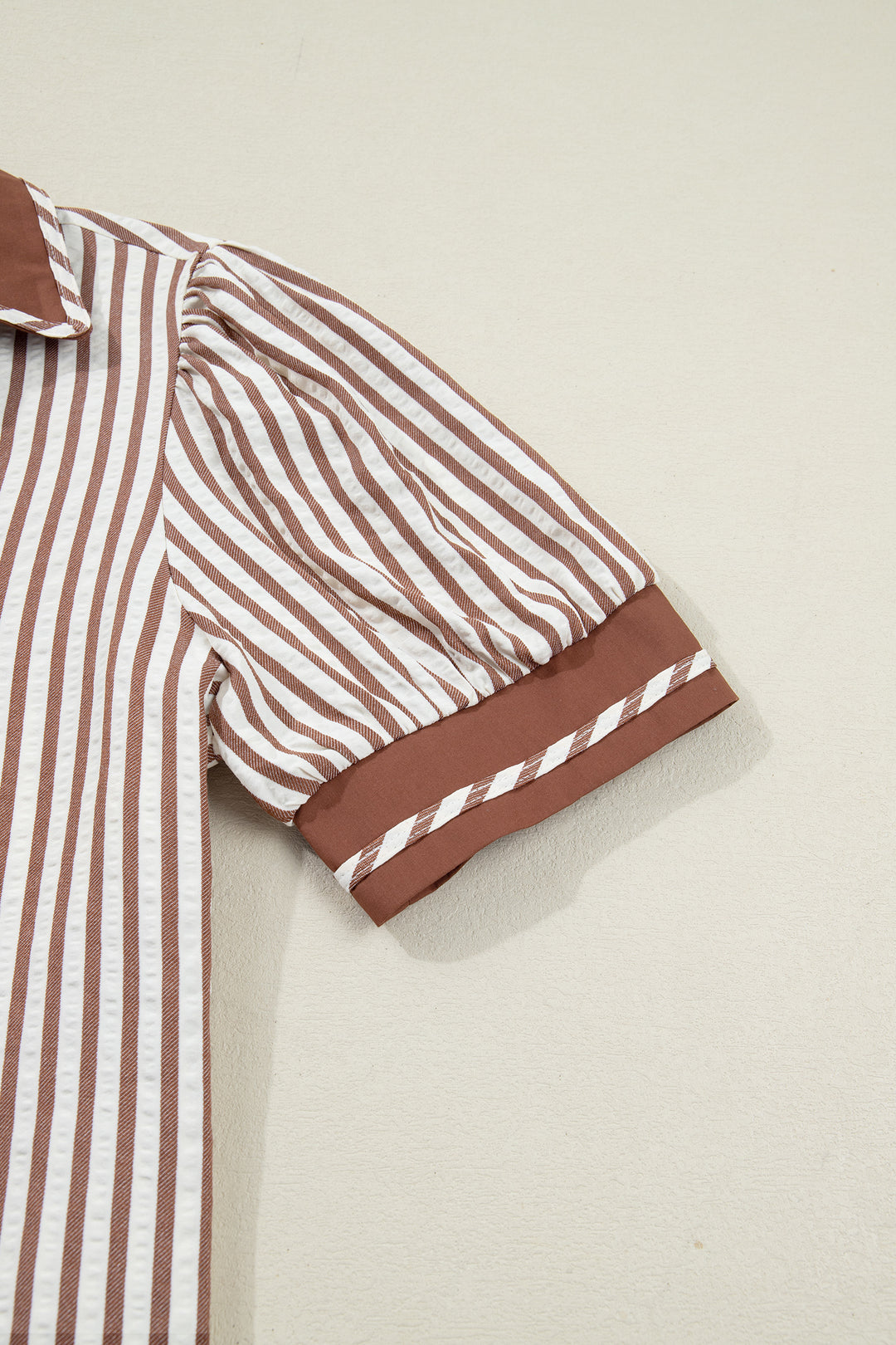 Collared Split Neck Short Bubble Sleeve Blouse