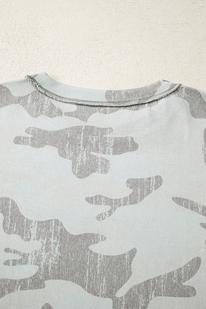 Retro Camouflage Print Exposed Seam Patchwork Drop Shoulder Sweatshirt