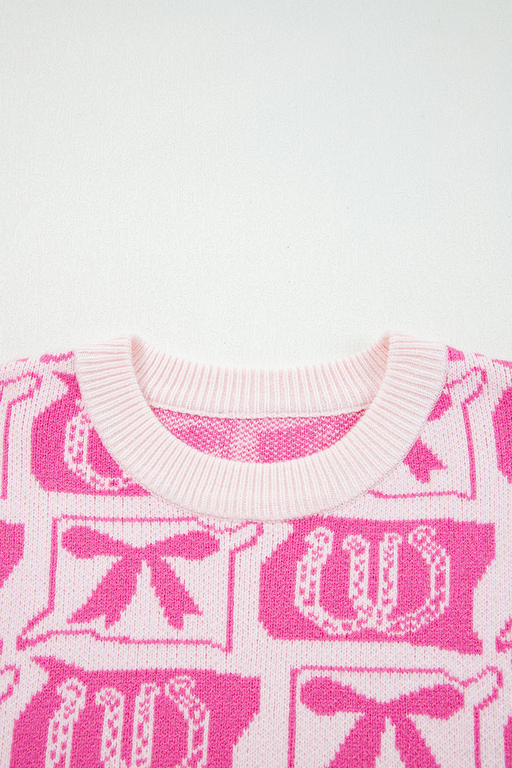 Pink Bows &amp; Horseshoes Pattern Western Fashion Print Sweater