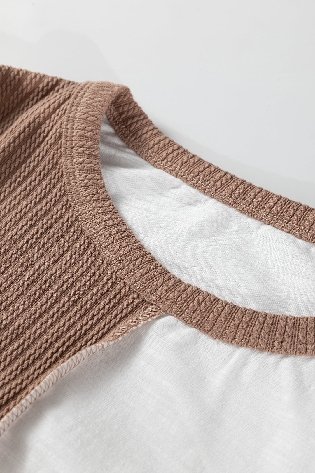Dark Khaki Colorblock Checkered Raw Seamed Round Neck Knitted Jumper