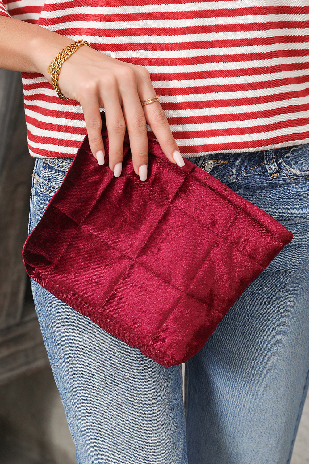 Pochette de rangement pour cosmétiques en velours matelassé avec fermeture éclair