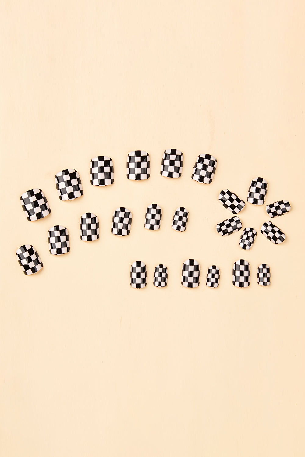 Checkerboard Pattern Resin Square Nail Sticker Set
