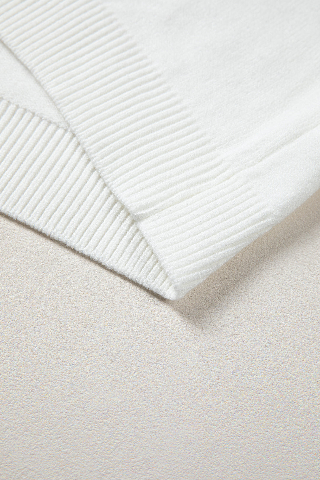 White Corded Horseshoes Ribbed Trim Mock Neck Short Sleeve Sweater