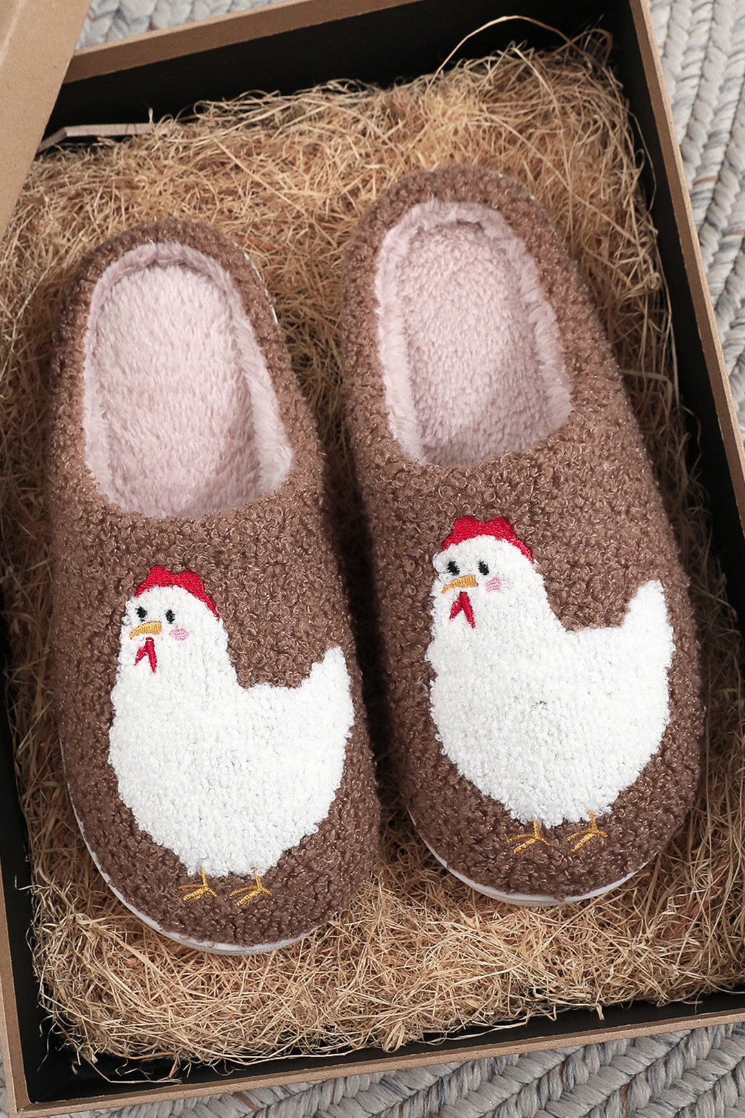 Cartoon Chick Color Contrasted Liner Plush Slippers