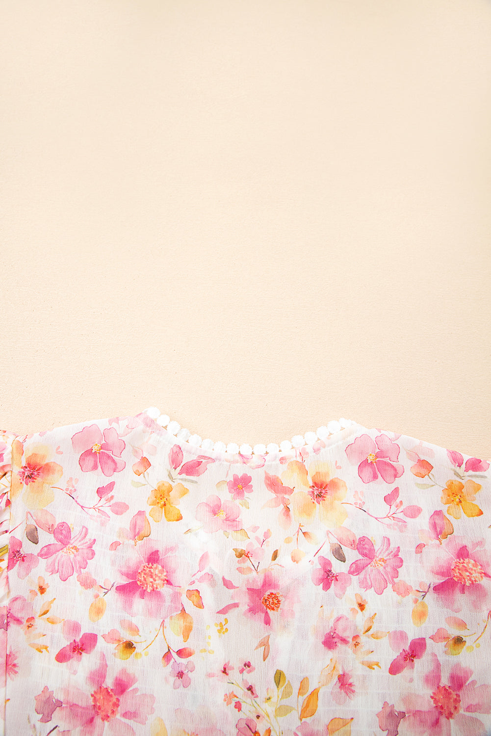 Floral Print Tassel Tie Smocked V Neck Puff Sleeve Tunic Blouse