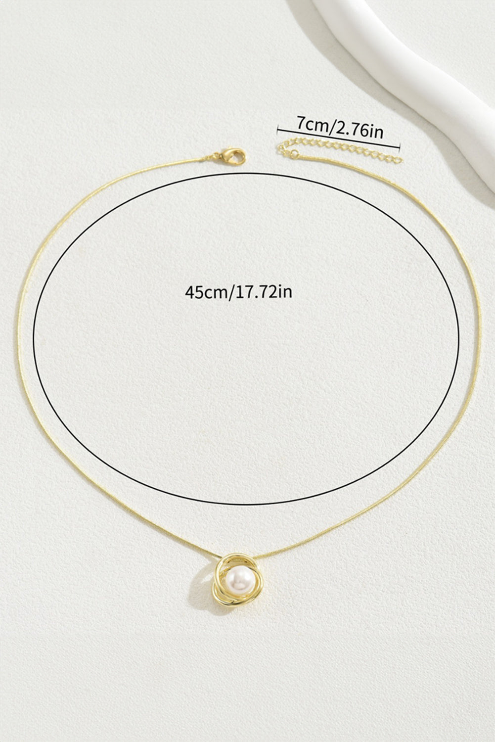 Minimalist Pearl Decor Plated Alloy Pendant Necklace