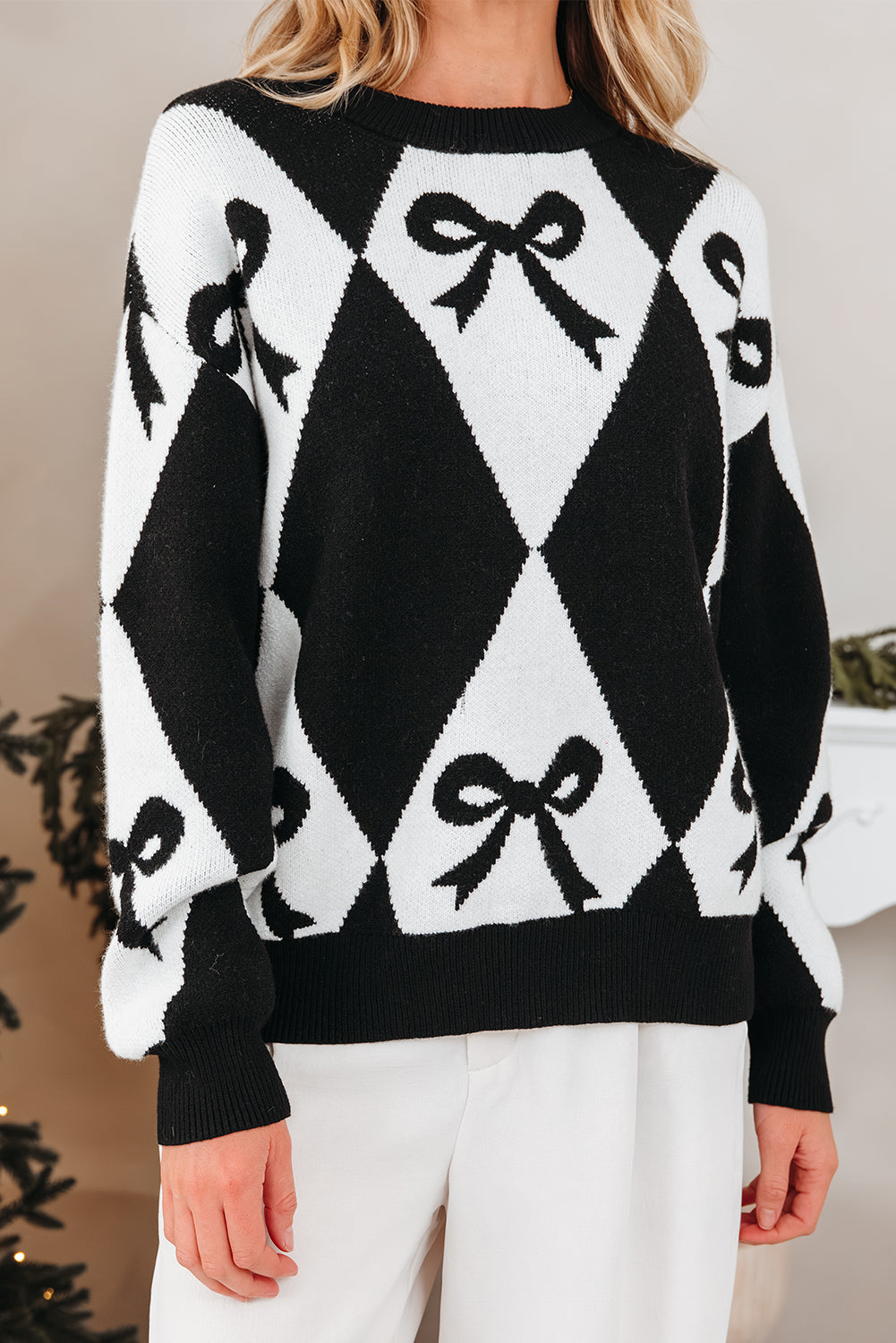 Bow Print 2-tone Rhombus Knit Loose Sweater