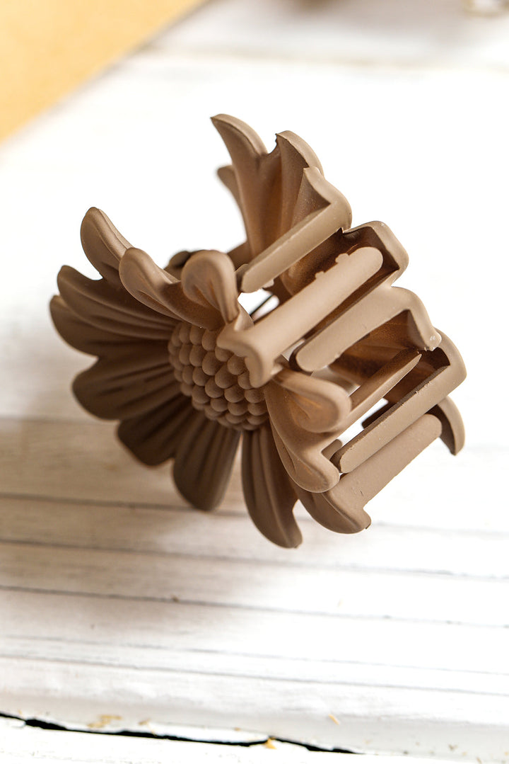 Pince à cheveux givrée style bohème avec marguerite