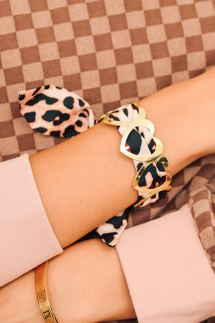 Bracelet en forme de cœur plaqué or avec ruban léopard et ficelle