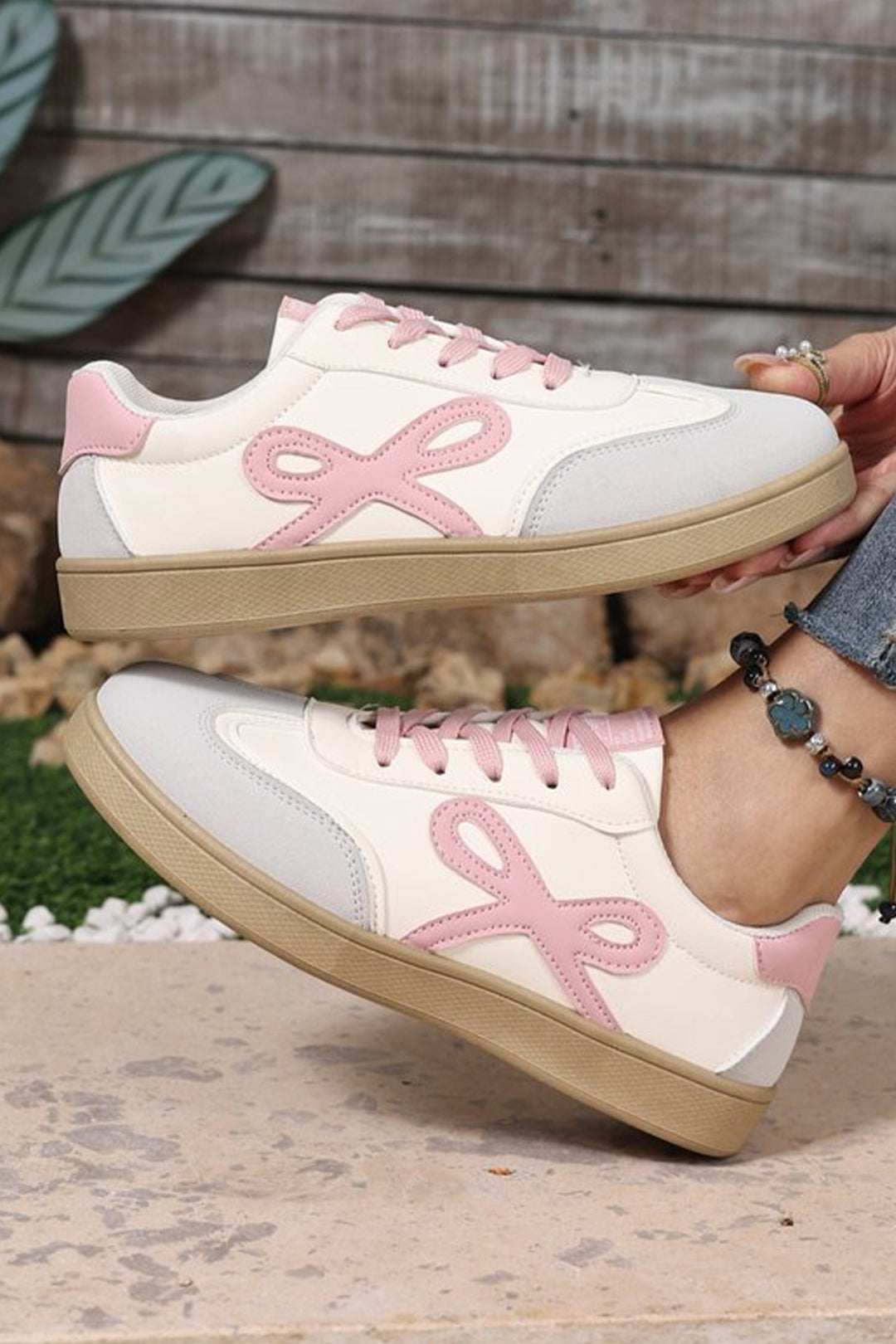 Cute Bow Patch Color Block PU Leather Sneakers