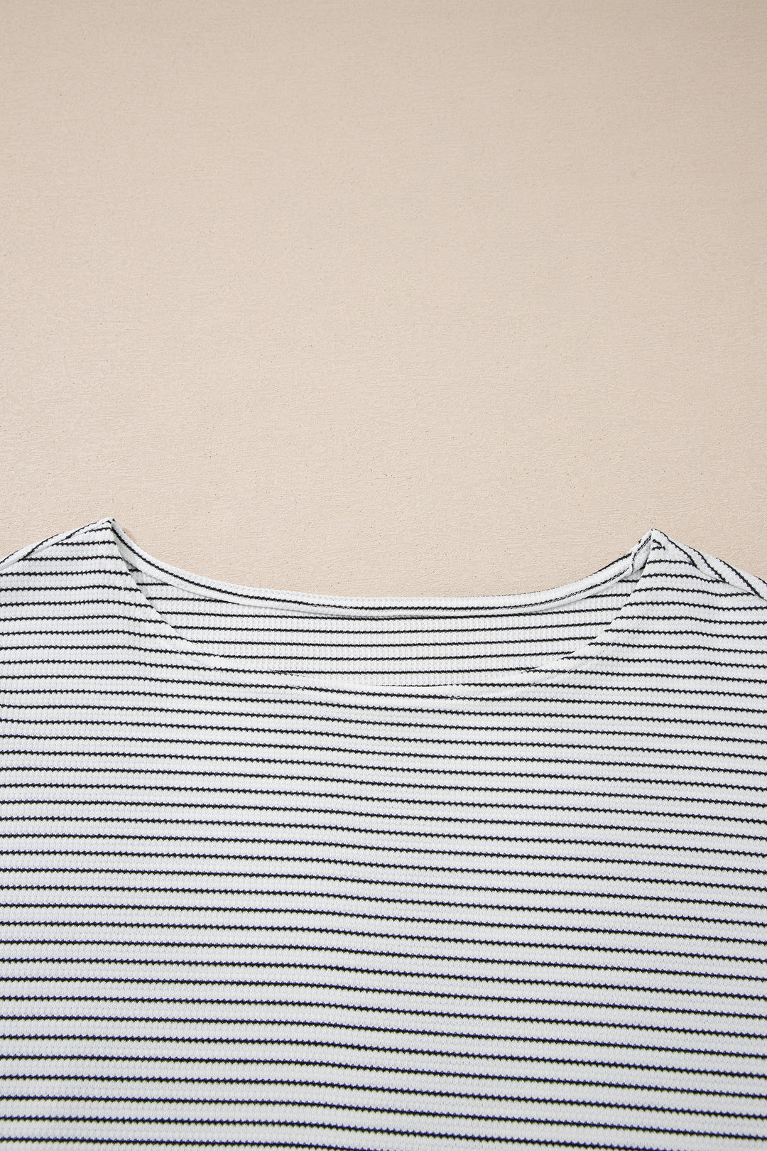 Contrasted Ruffle Trim Loose Long Sleeve Top