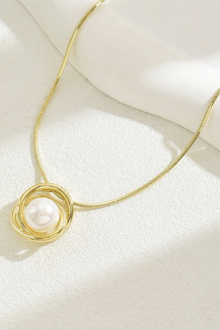 Minimalist Pearl Decor Plated Alloy Pendant Necklace