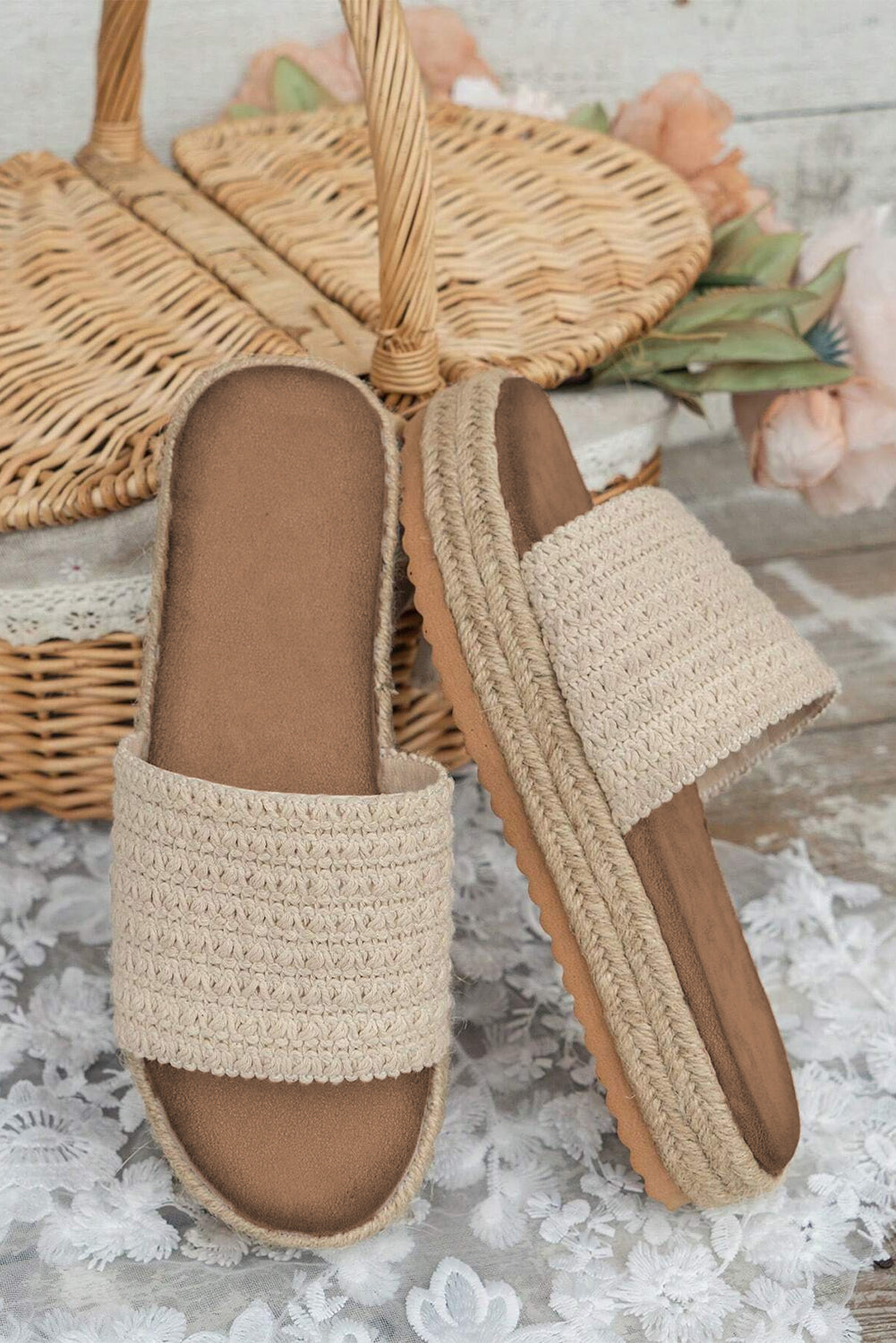 Boho gewebte rutschfeste Keilpantoffeln