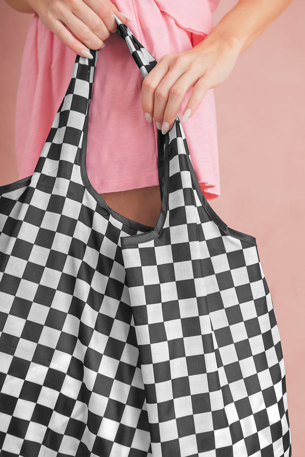 Große Canvas-Umhängetasche mit Karomuster