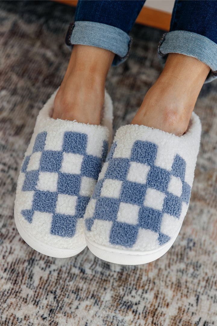 Checkered Print Fuzzy Slip On Winter Slippers