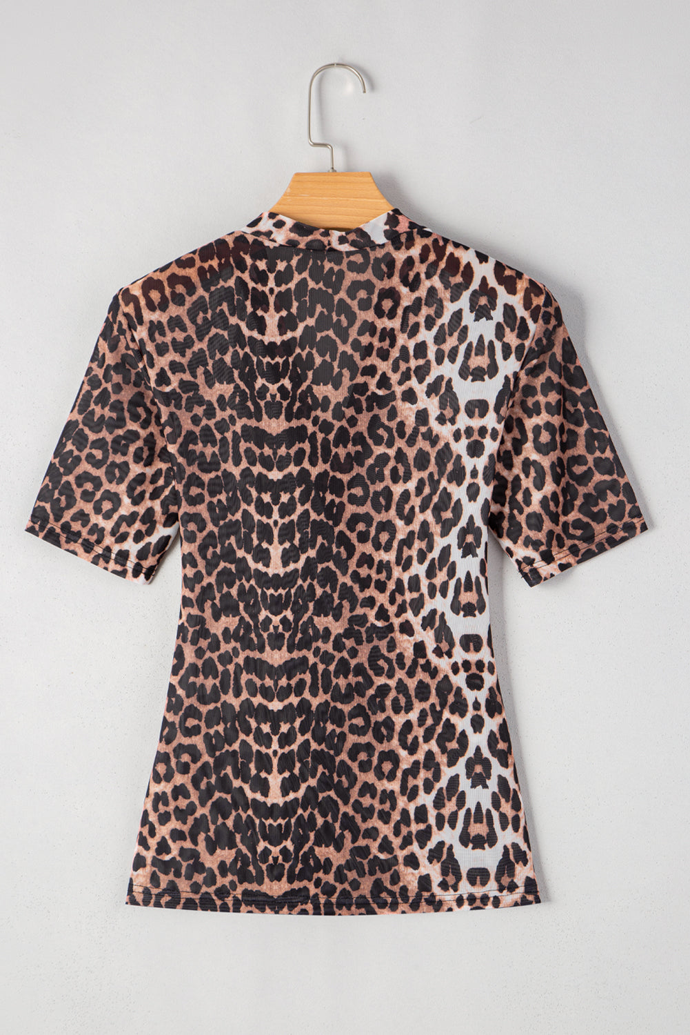 leopard wrapped v neck slim short sleeve top