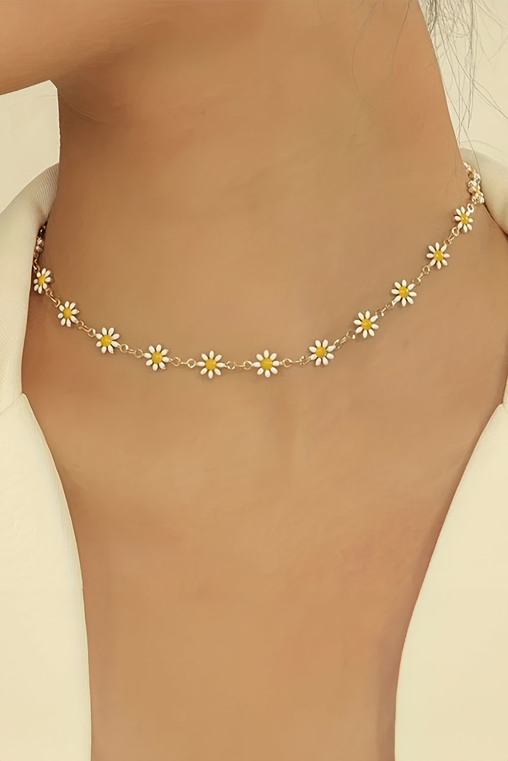 Daisy Adjustable Chain Choker Necklace