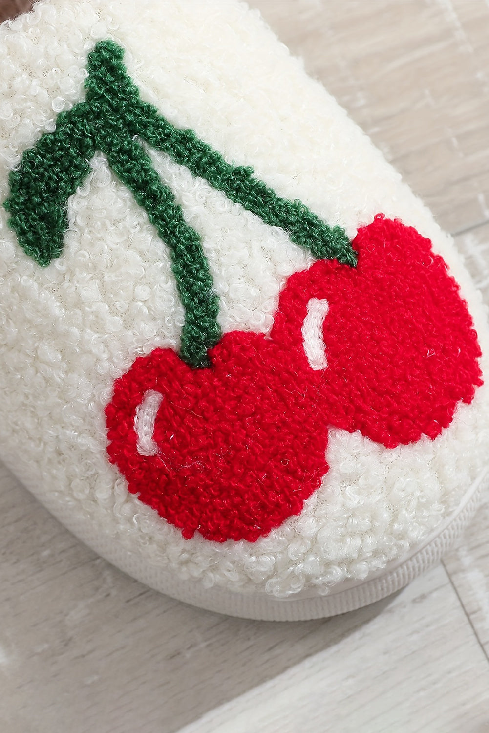 Chaussons d'hiver en peluche à motif de cerises et de fruits mignons